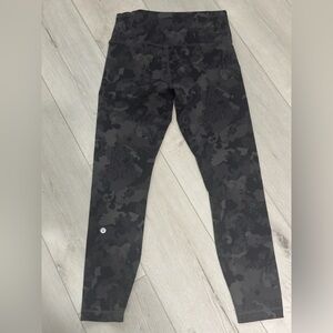 Lululemon women’s leggings